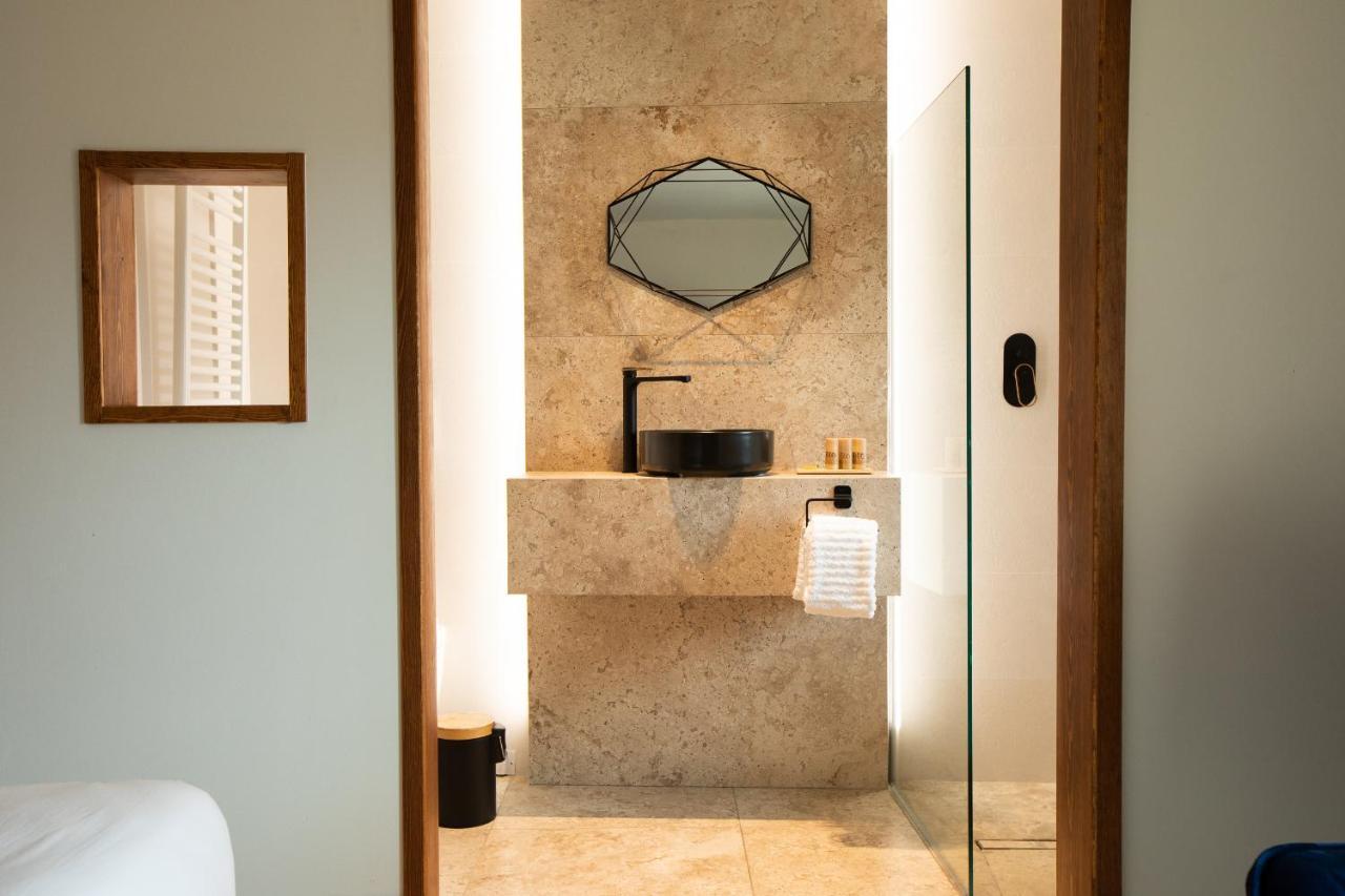 Hotel Poeta Jorge Manrique 塞古拉 - 德拉谢拉 外观 照片