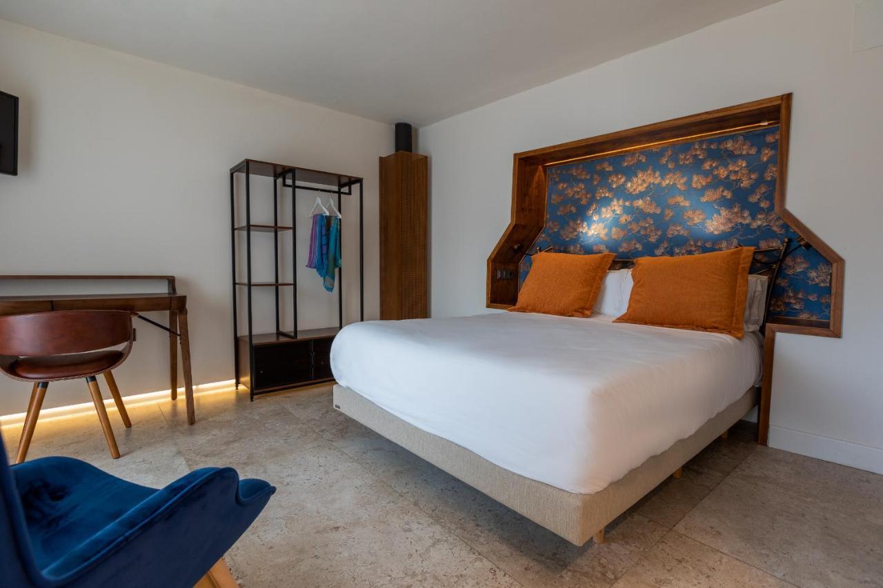Hotel Poeta Jorge Manrique 塞古拉 - 德拉谢拉 外观 照片