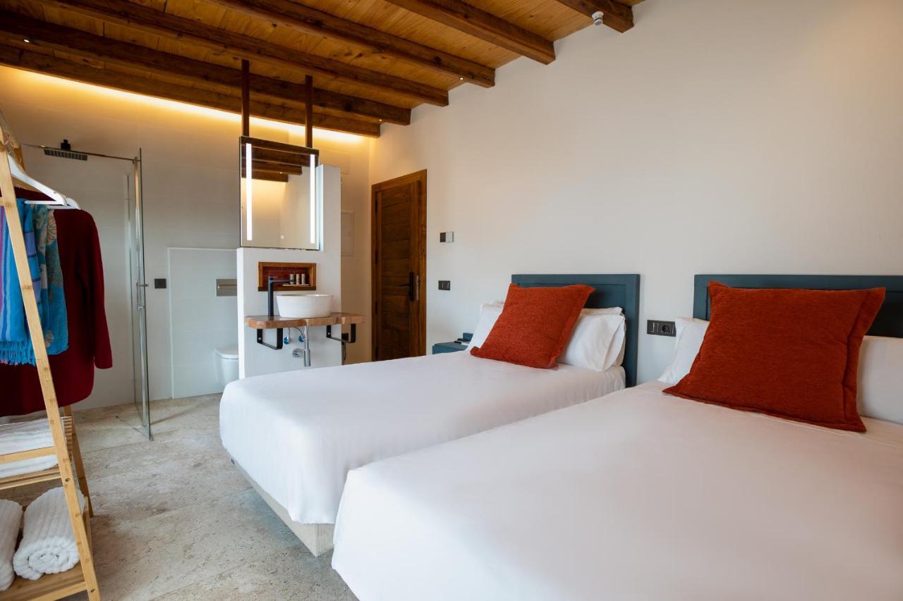 Hotel Poeta Jorge Manrique 塞古拉 - 德拉谢拉 外观 照片