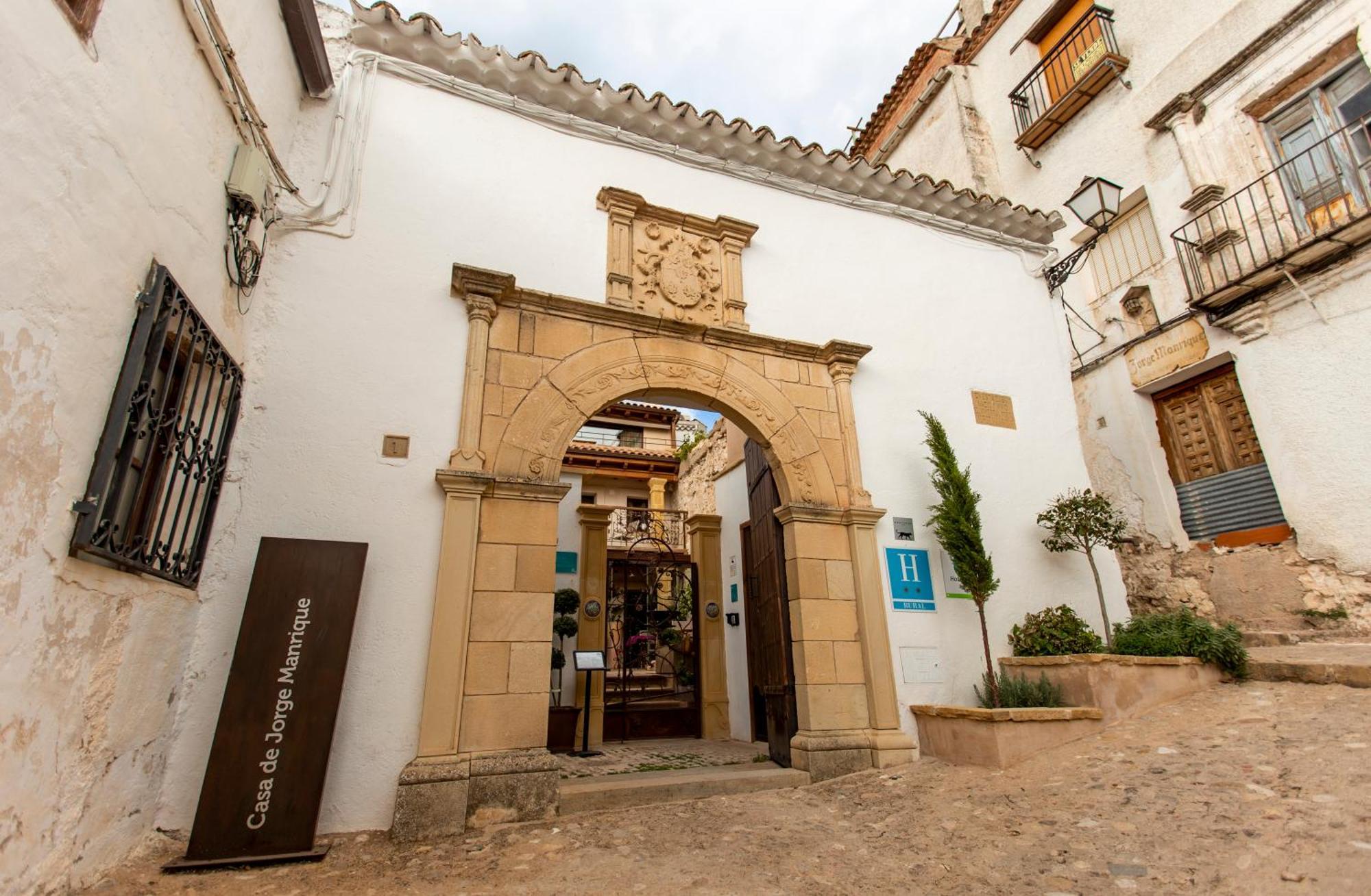 Hotel Poeta Jorge Manrique 塞古拉 - 德拉谢拉 外观 照片