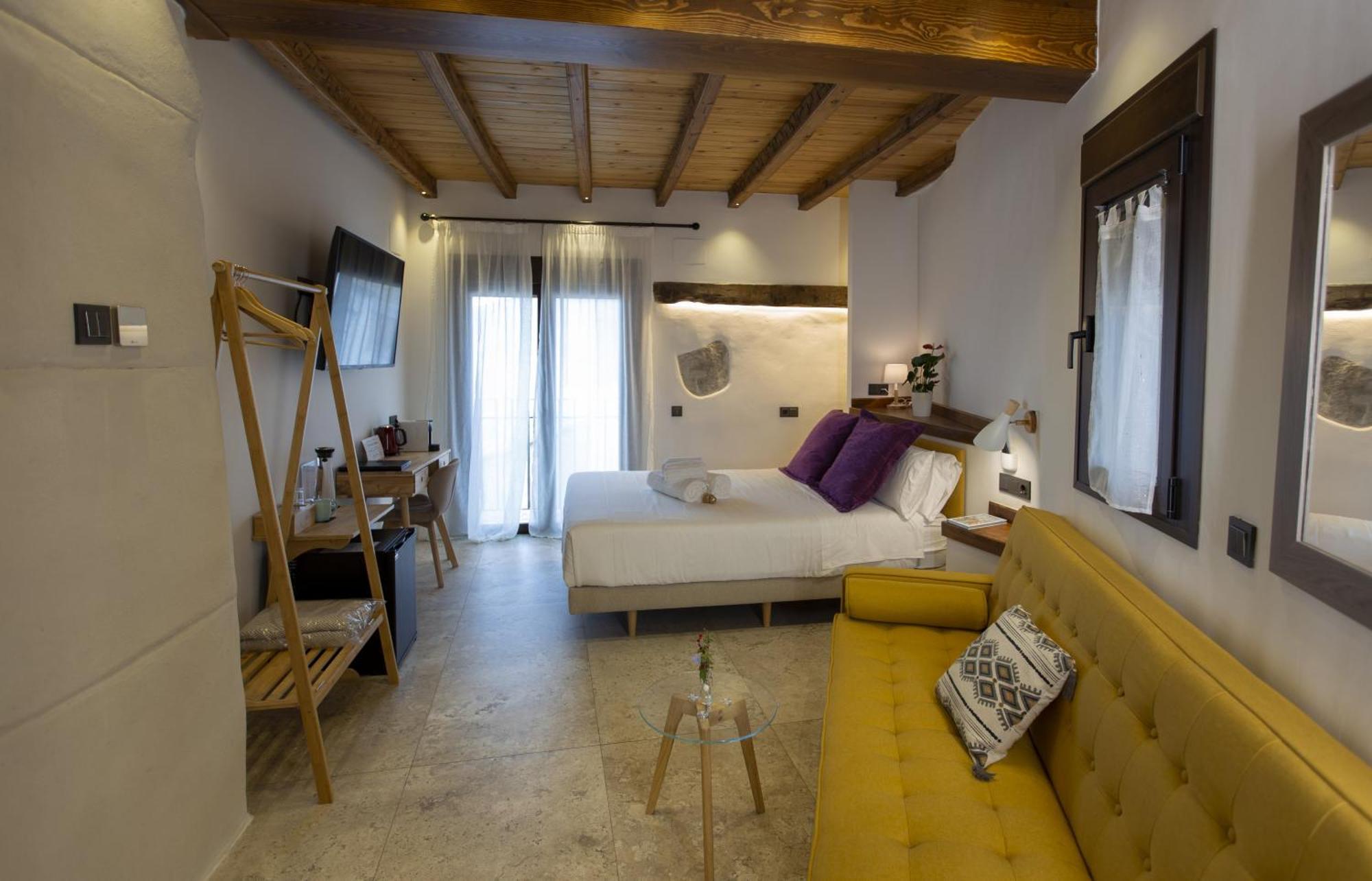 Hotel Poeta Jorge Manrique 塞古拉 - 德拉谢拉 外观 照片